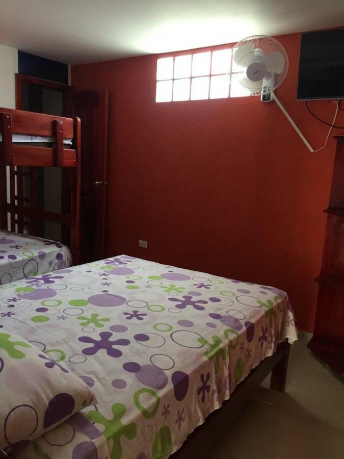 פדרנאלס Hostal Sarai מראה חיצוני תמונה
