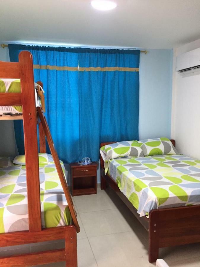 פדרנאלס Hostal Sarai מראה חיצוני תמונה